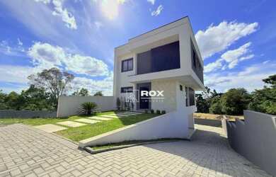 Imagem: A casa em condomínio possui 3 Dormitórios, 4 Banheiros, 5