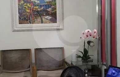 Imagem: A casa possui 3 Dormitórios, 3 Banheiros, 3 Vagas na garagem