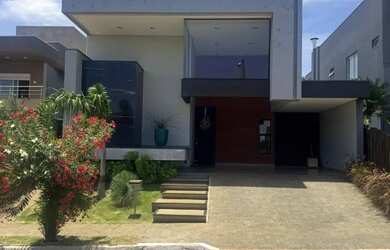 Imagem: A casa em condomínio possui 3 Dormitórios, 5 Banheiros, 4