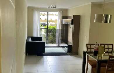 Imagem: O apartamento possui 1 Dormitório, 1 Banheiro, 1 Vaga na garagem