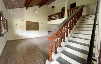 Imagem: A casa em condomínio possui 3 Dormitórios, 5 Banheiros, 3