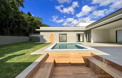 Imagem 1: Atibaia - Casa de Condomínio - Condomínio Residencial Shamballa III