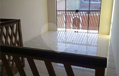 Imagem: A casa à venda possui 4 Dormitórios, 3 Banheiros, 3 Vagas