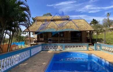 Imagem: A fazenda possui 1.300m² de Área e está localizado em Mairinque