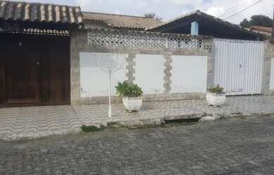 Imagem: A casa em condomínio possui 5 Dormitórios, 5 Banheiros, 5