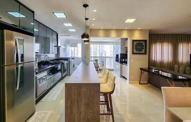 Imagem: O apartamento possui 2 Dormitórios, 2 Banheiros, 1 Vaga na