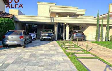 Imagem: A casa em condomínio possui 4 Dormitórios, 5 Banheiros, 5