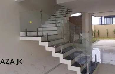 Imagem: A casa em condomínio possui 3 Dormitórios, 5 Banheiros, 4