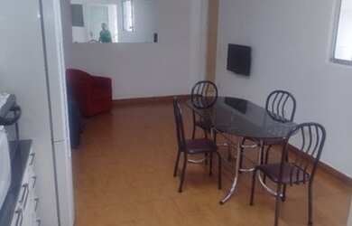 Imagem: A casa possui 3 Dormitórios, 3 Banheiros, 4 Vagas na garagem