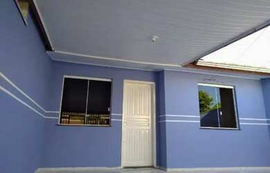 Imagem: A casa possui 2 Dormitórios, 1 Banheiro e 1 Vaga na garagem