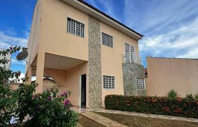 Imagem: A casa em condomínio possui 3 Dormitórios, 1 Banheiro, 1 Vaga