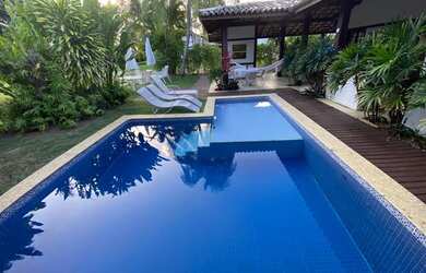 Imagem: A casa possui 4 Dormitórios, 4 Banheiros, 3 Vagas na garagem