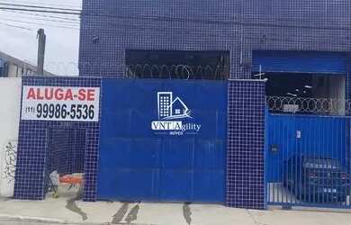 Imagem: O depósito possui 3 Vagas na garagem e 3500m² de Área e está