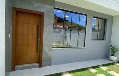 Imagem: A casa possui 3 Dormitórios, 2 Banheiros, 2 Vagas na garagem