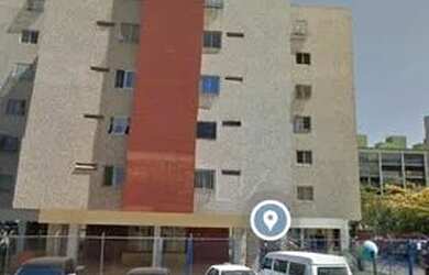 Imagem: O apartamento possui 2 Dormitórios, 1 Banheiro, 2 Vagas na