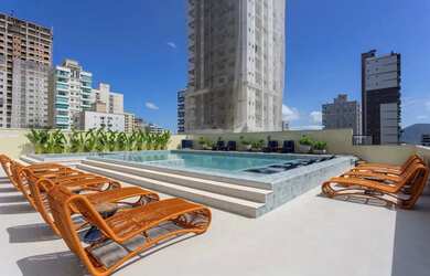 Imagem 16: Apartamento Novo em Meia Praia, Itapema