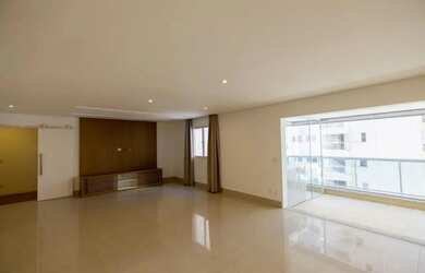 Imagem 2: Apartamento para aluguel com 348 metros quadrados com 4 quartos