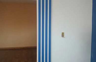 Imagem: A casa possui 3 Dormitórios, 1 Banheiro, 1 Vaga na garagem