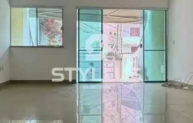 Imagem: A casa possui 4 Dormitórios, 3 Banheiros, 2 Vagas na garagem