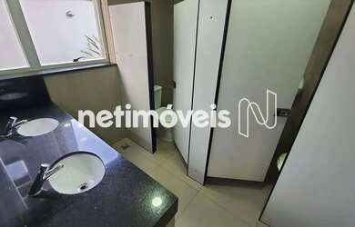 Imagem 9: Andar Comercial Amplo em Localização Privilegiada