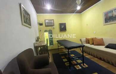 Imagem: O depósito possui 385m² de Área e está localizado em Botafogo