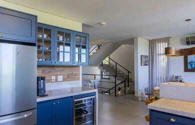 Imagem 15: Imóvel para aluguel e venda possui 403 metros quadrados com 4 quartos