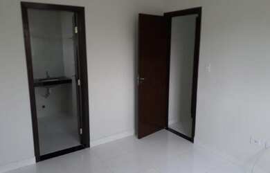 Imagem 8: Apto Novo 3/4 Com Suite/Vizinho Ao Bairro Sagrada Familia