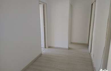 Imagem: O apartamento possui 2 Dormitórios, 2 Banheiros, 82m² de Área