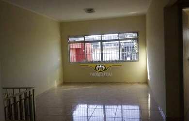 Imagem: A casa possui 2 Dormitórios, 3 Banheiros, 1 Vaga na garagem