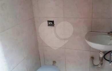 Imagem 16: Casa em Brás de Pina. Varanda, 262m² de Área, 1 Vaga na garageme1 Dormitório