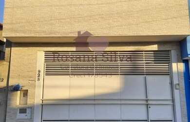 Imagem: A casa e possui 3 Dormitórios, Suítes, 3 Banheiros, 2 Vagas