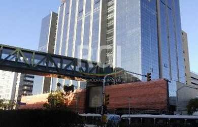 Imagem: O depósito possui 1 Vaga na garagem, 44m² de Área e está