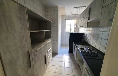 Imagem: O apartamento possui 3 Dormitórios, 1 Banheiro, 65m² de Área