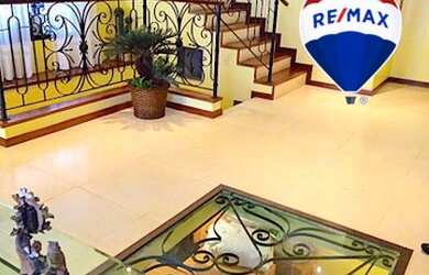 Imagem 12: Vendo Luxuosa e confortável casa na Urca - Frente pro mar Avenida Portugal