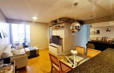 Imagem: O apartamento possui 2 Dormitórios, 2 Banheiros, 1 Vaga na