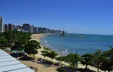 Imagem: O studio possui 2 Dormitórios, 2 Banheiros, 55m² de Área