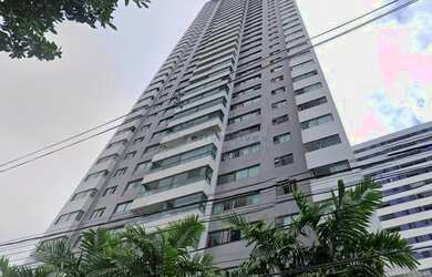 Imagem: O apartamento possui 3 Dormitórios, 1 Banheiro, 2 Vagas na