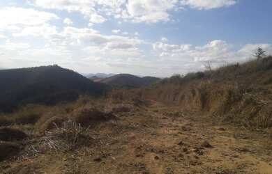 Imagem 2: Fazenda em Areal. 557m² de Área