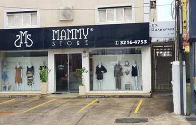 Imagem: O depósito à venda possui 4 Vagas na garagem e 82m² de Área