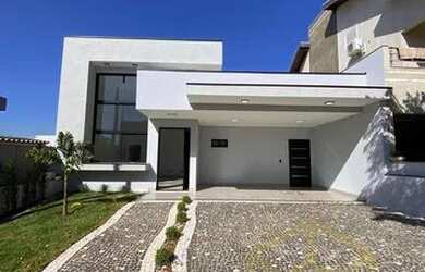 Imagem: A casa em condomínio possui 3 Dormitórios, 4 Banheiros, 4