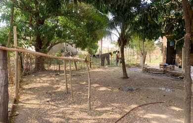 Imagem 3: Vende-se casa. 3 Vagas na garageme1 Dormitório