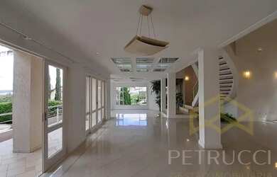 Imagem 16: Casa de esquina maravilhosa no maior terreno do condomínio