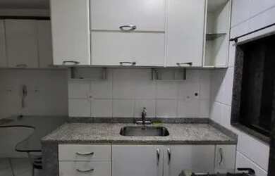 Imagem 4: Apto de frente na Murilo Araújo