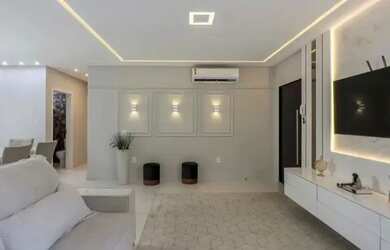 Imagem: A casa possui 3 Dormitórios, 4 Banheiros, 1 Vaga na garagem