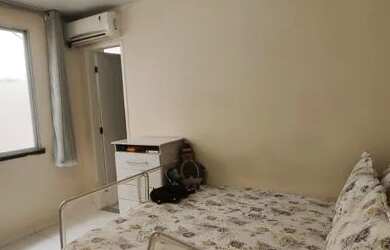 Imagem: A casa em condomínio possui 3 Dormitórios, 2 Banheiros, 1