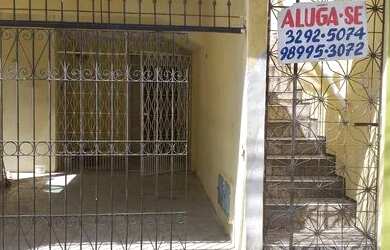 Imagem: A casa possui 2 Dormitórios, 2 Banheiros, 1 Vaga na garagem