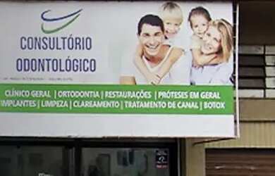 Imagem: A casa para alugar possui 5 Dormitórios, 2 Banheiros, 2 Vagas