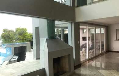 Imagem 4: Casa à venda e para alugar em Santana de Parnaíba, Alphaville, com 6...