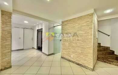 Imagem 12: LNC-Casa espaçosa em Jardim Camburi, perfeita para quem busca conforto...