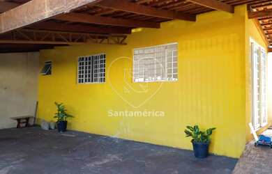 Imagem: A casa possui 4 Dormitórios, 2 Banheiros, 2 Vagas na garagem